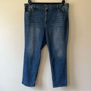 Old Navy Wow Straight Jeans 22 Long